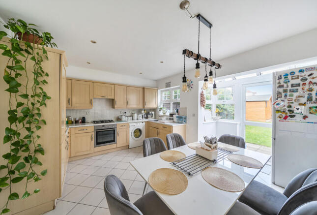 1355166-16-68c995...