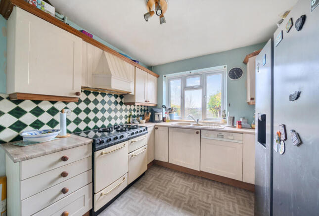 1381540-16-691dbd...