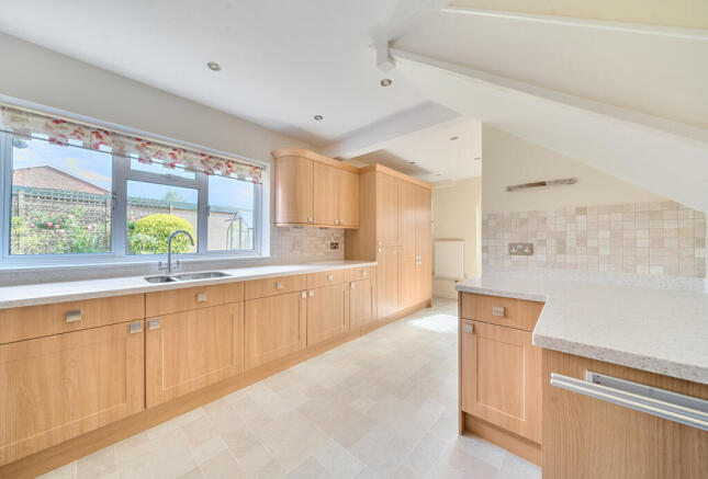 1300333-9-68374fb...