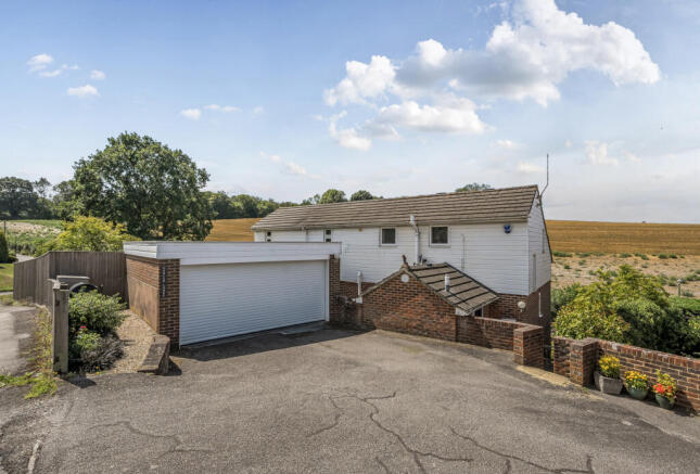 1329971-19-689247...