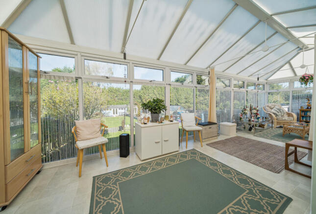 1361478-12-68da86...