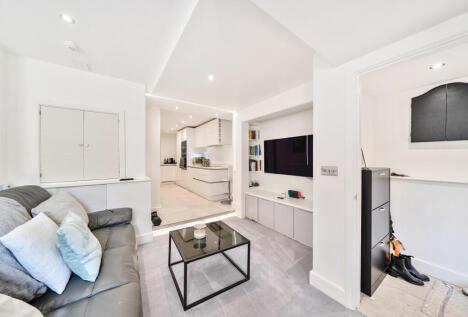 Sussex Mews, Tunbridge Wells, Kent, TN2
