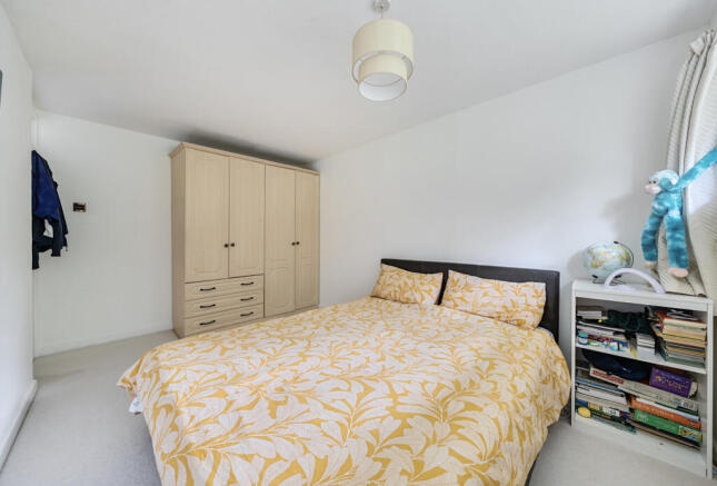 1332049-3-688776e...