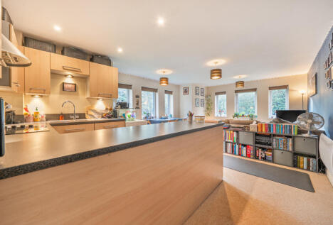 Queripel Close, Tunbridge Wells, Kent, TN2