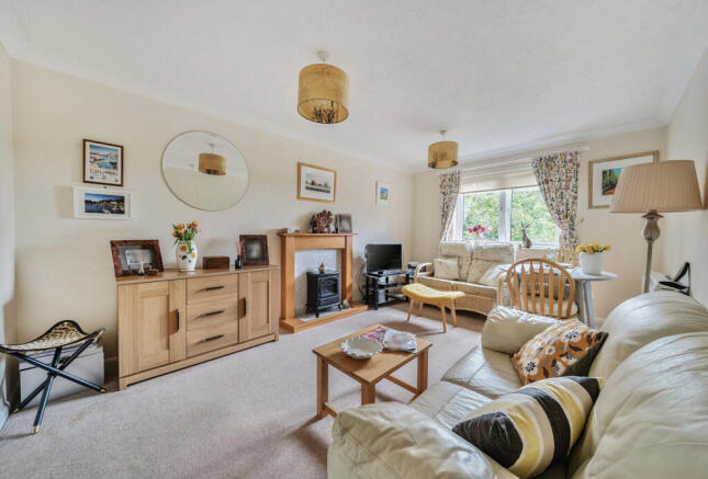 1301816-7-68482e3...