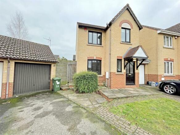 3 bedroom detached house to rent Kents Hill