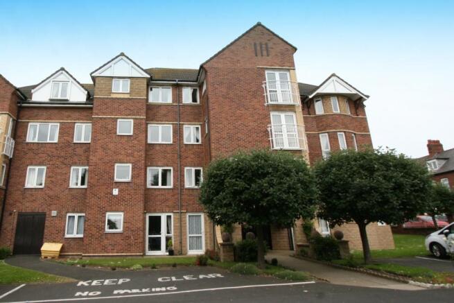 2 bedroom apartment for sale in Bede Court, Cullercoats, NE30