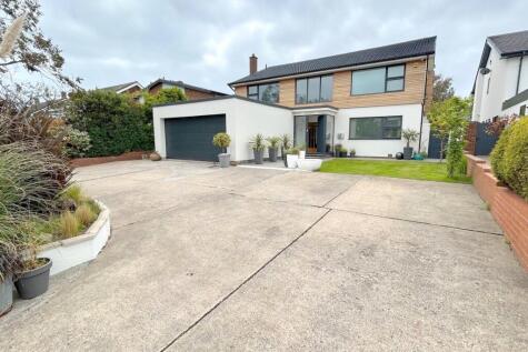 Beach Road, Tynemouth, NE30