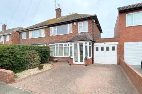 Henley Road, Tynemouth, NE30