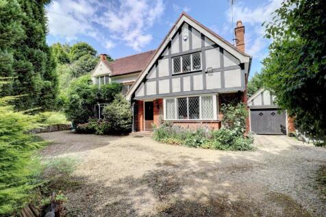 Amersham Road, Hazlemere, High Wycombe, Buckinghamshire, HP15