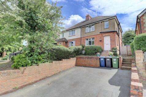 Sawpit Hill, Hazlemere, Buckinghamshire, HP15