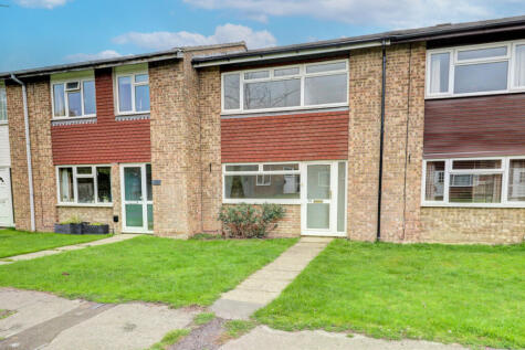 Linden Walk, Hazlemere, High Wycombe, Buckinghamshire, HP15