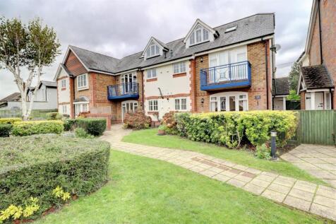 Amersham Road, Hazlemere, Buckinghamshire, HP15