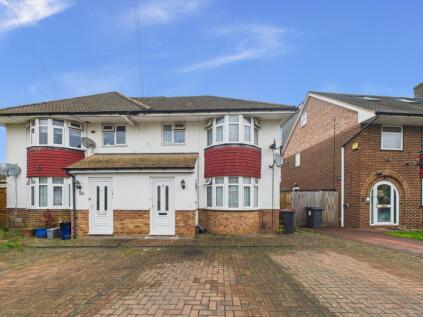 Castleview Road, Langley, Berkshire, SL3