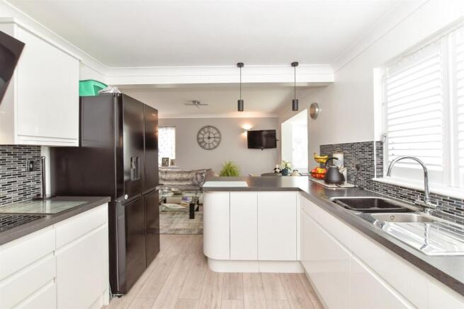 Kitchen/ Diner