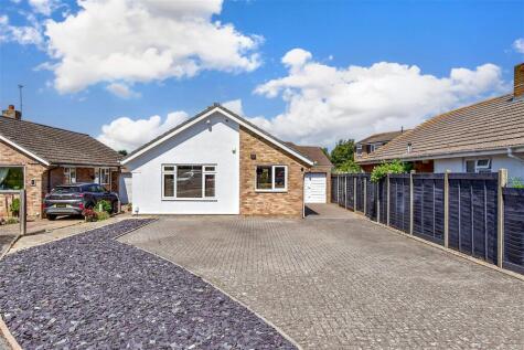 Westmead Close, Hayling Island, Hampshire