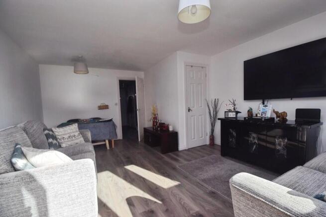Living Room (2)