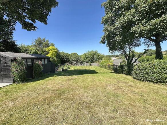 Garden 2.jpg