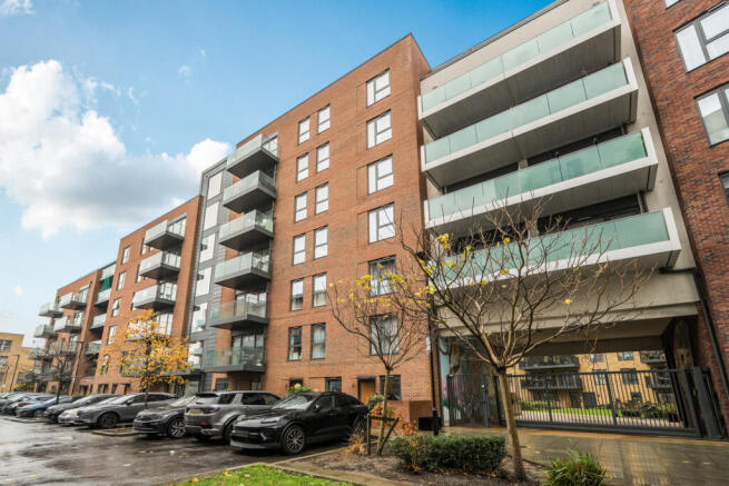 1377085-2-6911cb2...