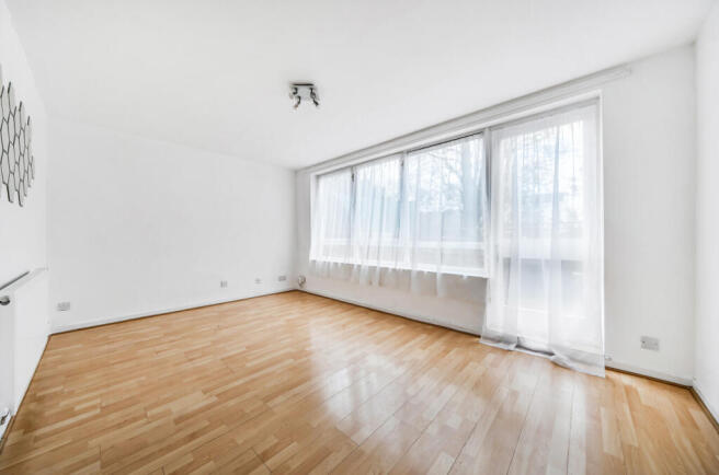 1386535-10-692d90...