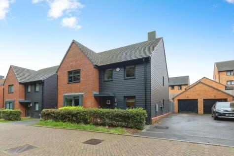 Balata Way, Basingstoke, Hampshire, RG24