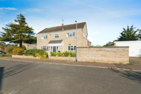 Cherry Hill Close, Worlingham, Beccles, NR34