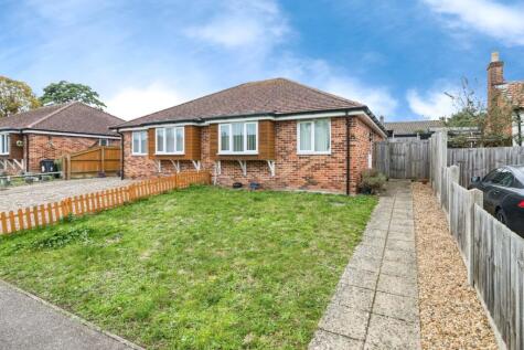 Wood End Close, Hales, Norwich, Norfolk, NR14