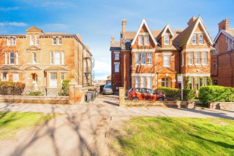 De Parys Avenue, Bedford, Bedfordshire, MK40