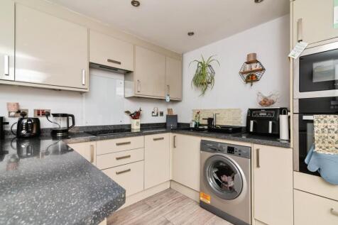 Grizedale Grove, Bingham, Nottingham, Nottinghamshire, NG13