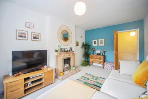 Woodley Road, Southampton, Hampshire, SO19