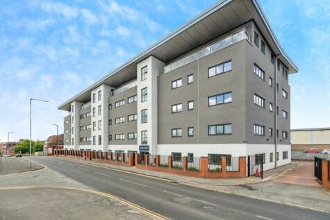 Bolton - 2 bedroom flat for sale