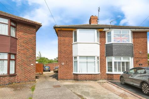 Horton Avenue, Stretton, Burton-on-Trent, Staffordshire, DE13