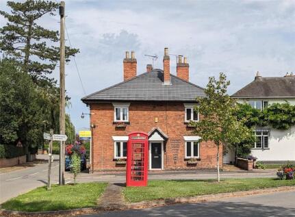 Main Street, Lullington, Swadlincote, Derbyshire, DE12