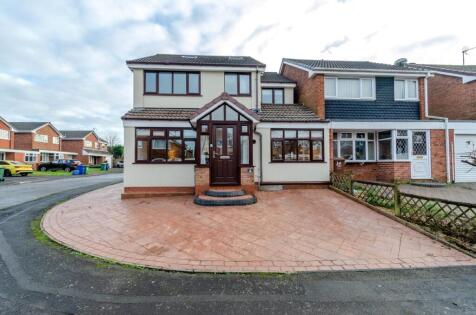 Gainsbrook Crescent, Norton Canes, Cannock, Staffordshire, WS11