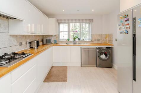 Capercaillie Drive, Heath Hayes, Cannock, Staffordshire, WS11