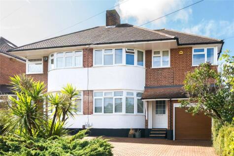 Domonic Drive, London