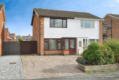 St. Denys Crescent, IBSTOCK, Leicestershire, LE67
