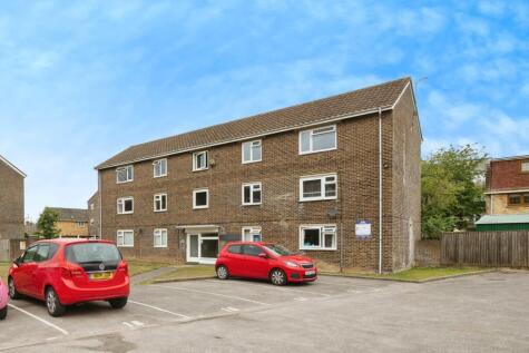 Crombie Close, Waterlooville, Hampshire, PO8