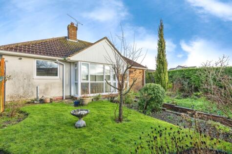 Cotwell Avenue, Waterlooville, Hampshire, PO8