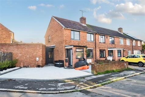 Adhurst Road, Havant, Hampshire, PO9