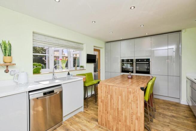Dining / Kitchen