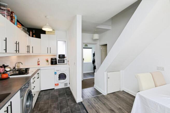 Dining/ Kitchen