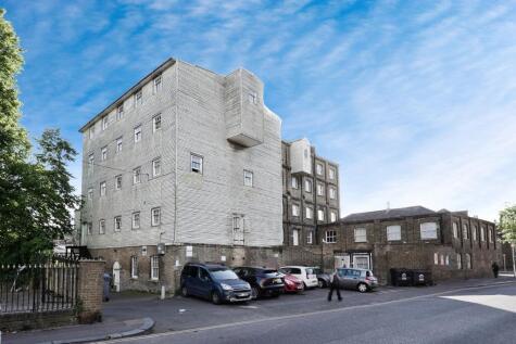 London Road, Dover, Kent, CT17