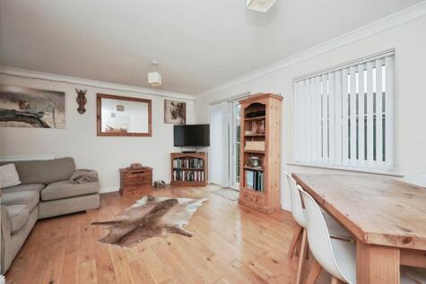 Aspen Drive, Whitfield, Dover, Kent, CT16