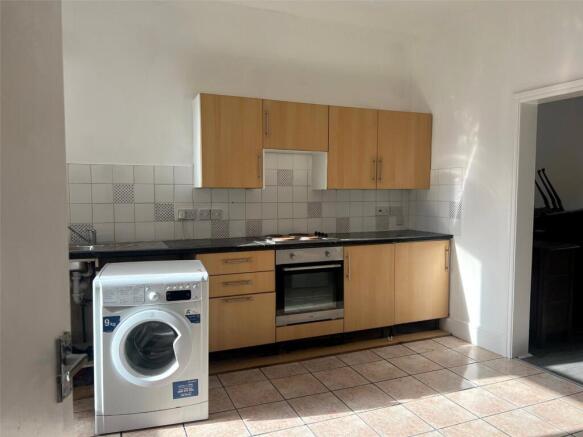 Flat 1 Kitchen