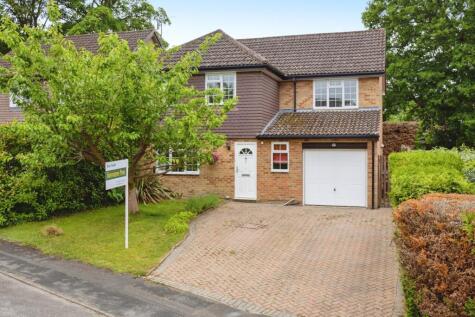 Davies Close, Godalming, Surrey, GU7