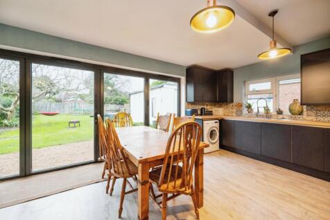 Chichester Avenue, Hayling Island, Hampshire, PO11