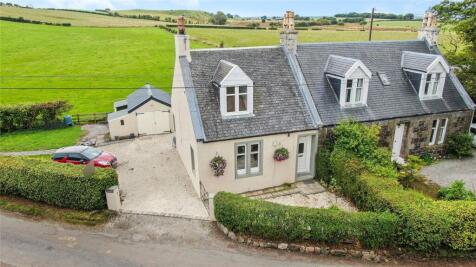 Halket Road, Lugton, Kilmarnock, East Ayrshire, KA3