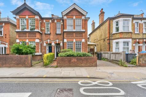 Queen Elizabeth Road, Kingston upon Thames, KT2