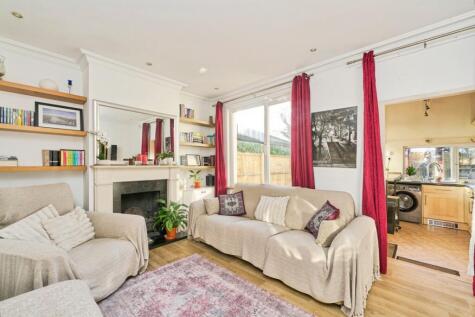 Kingston Road, New Malden, KT3